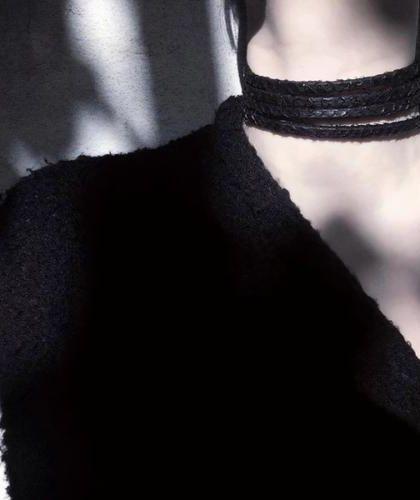 《开局万能鱼竿，在海上当领主》作者：缺岁