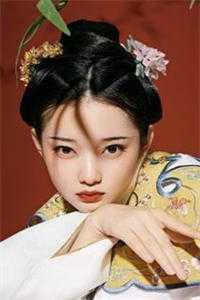 《镜中色》作者：时玖远