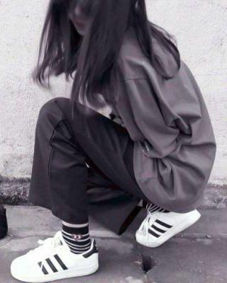 【独家】《孤月高悬爱意消》楚轻臣 白洛颜