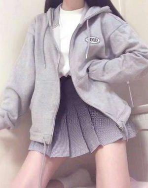 百合和豪门大小姐分手后 作者：一只花夹子