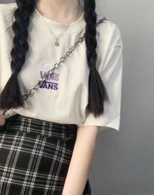 豪门女配不想破产 作者：林绵绵